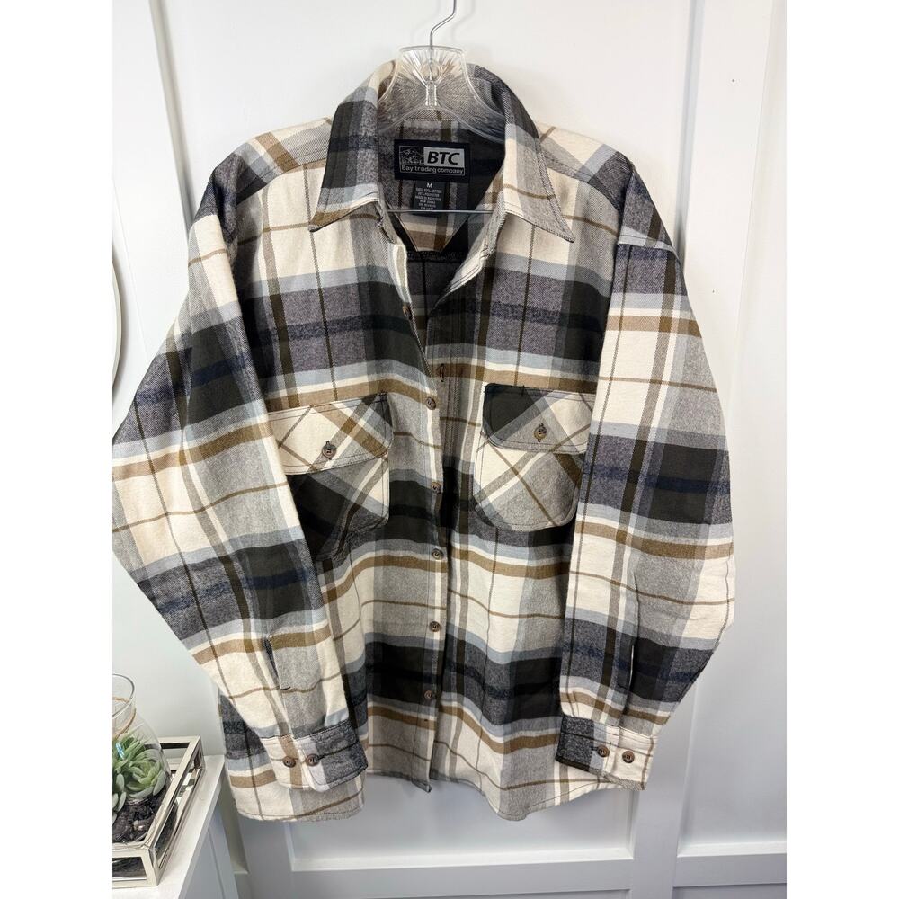 Nice Men’s Bay Trading Shirt Size M